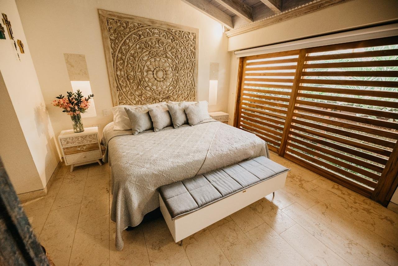 Casa Chirimoya (The Coral House)24