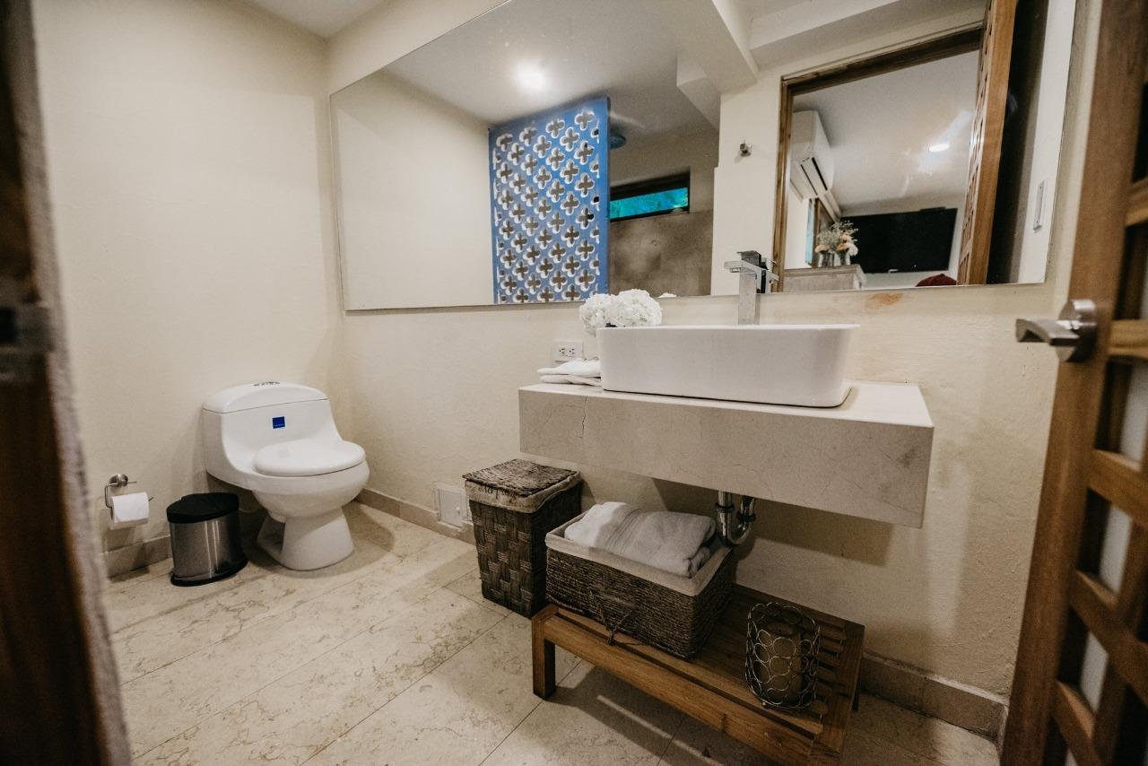 Casa Chirimoya (The Coral House)26