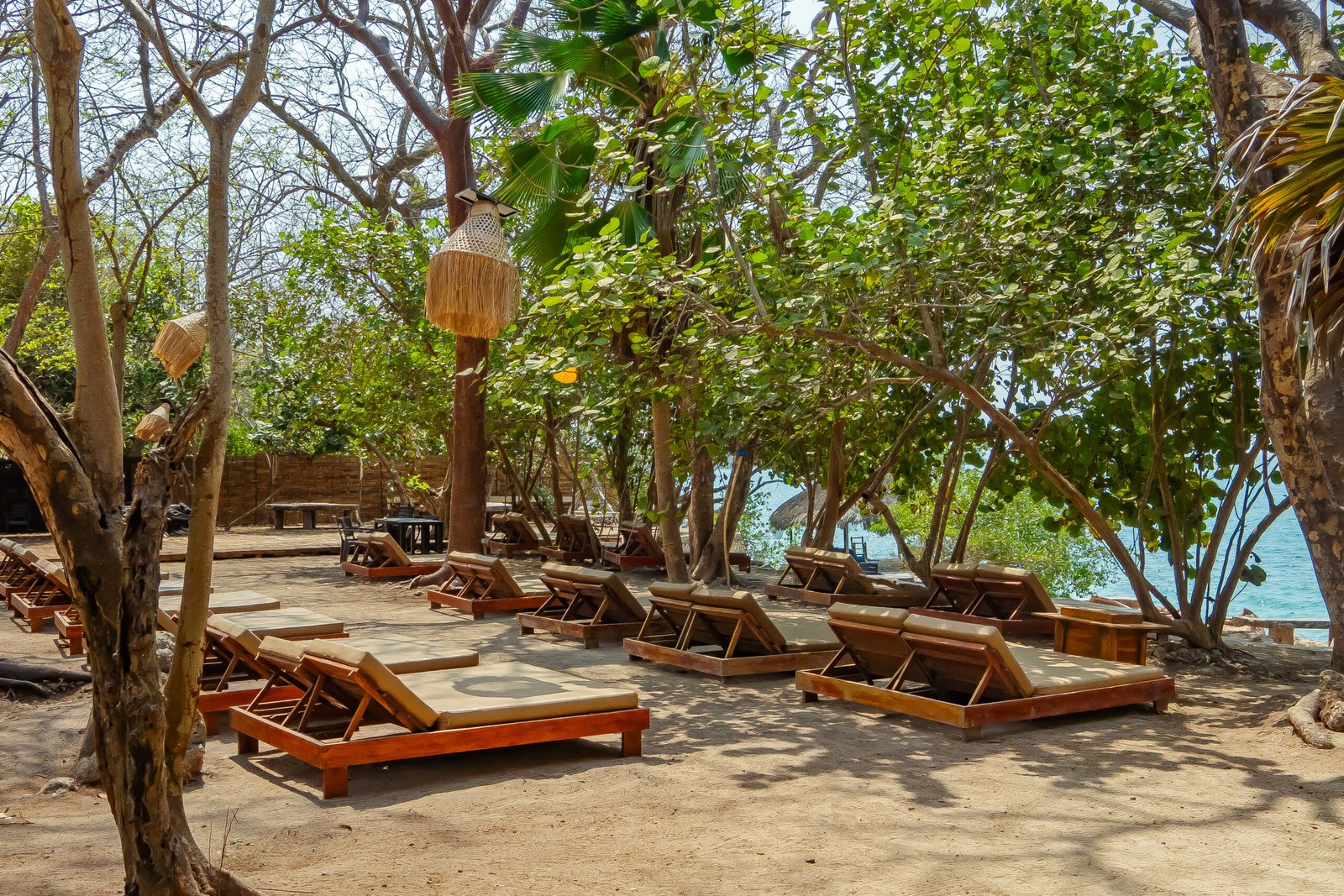 Pa`ue Beach Lounge 18