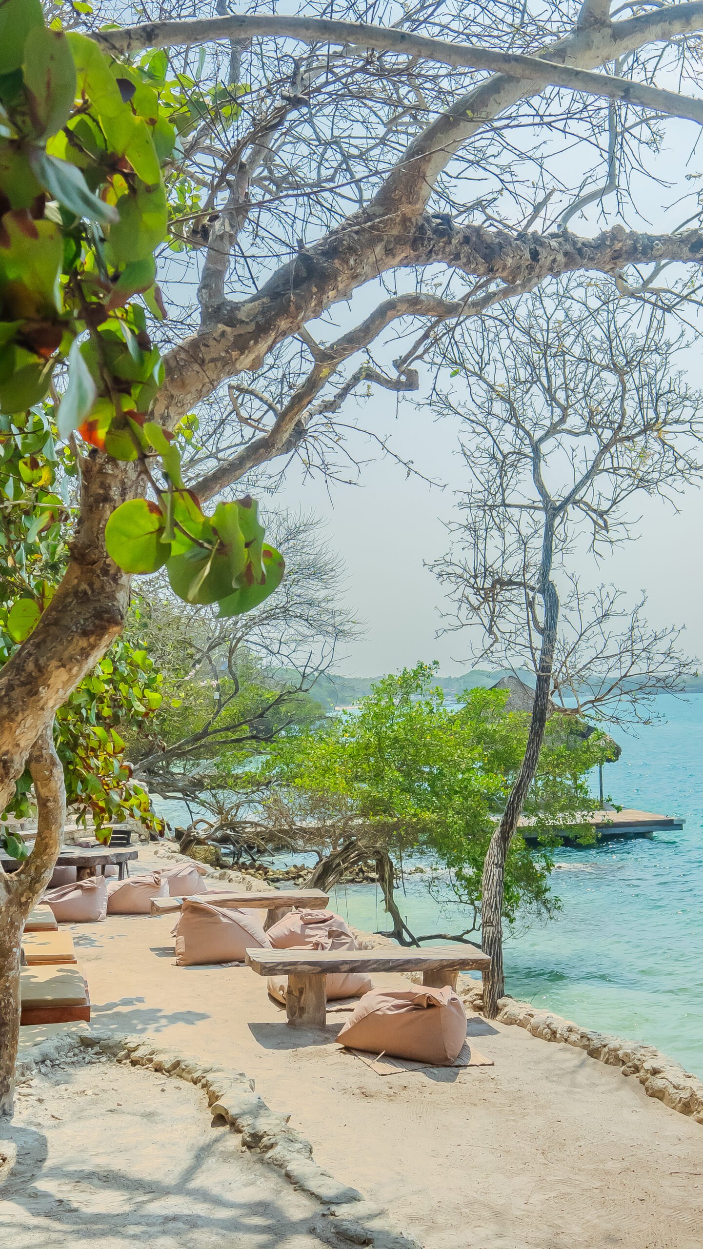 Pa`ue Beach Lounge 28