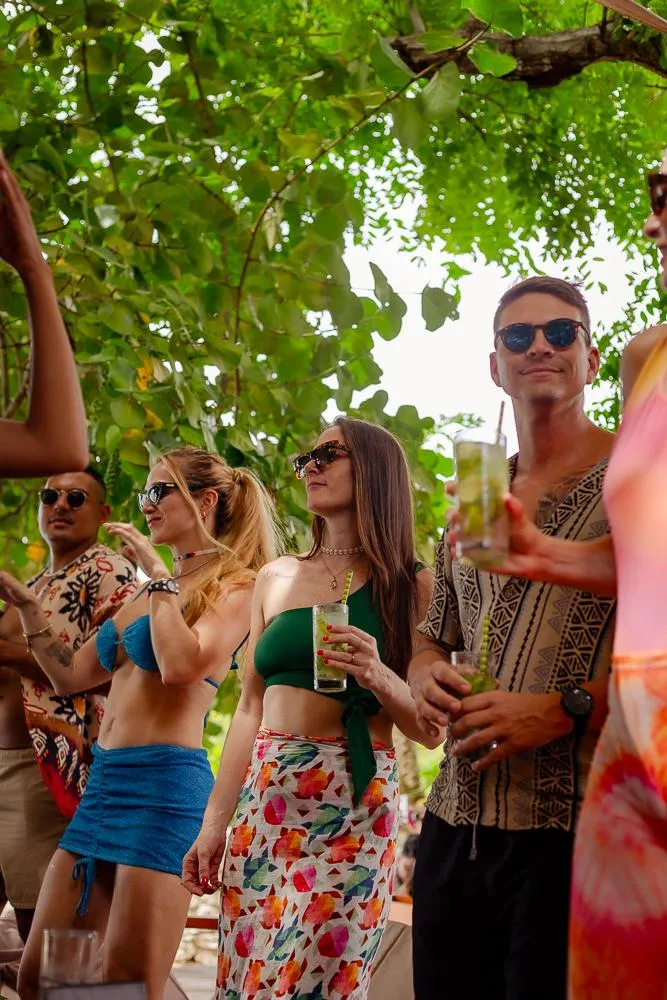 Paue Beach Lounge – Isla Grande 29