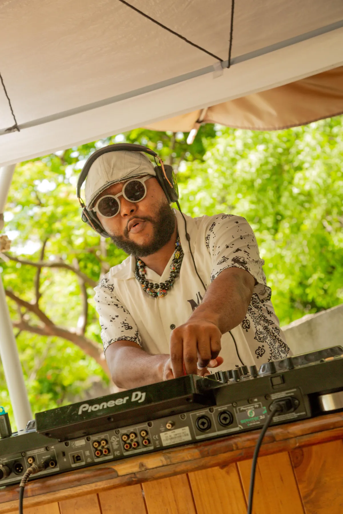 Paue Beach Lounge – Isla Grande 36