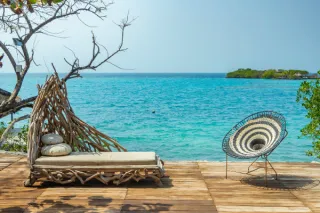 Paue Beach Lounge – Isla Grande 41