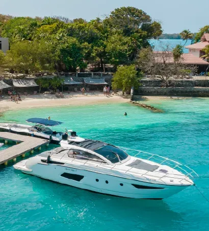 Paue Beach Lounge – Isla Grande 51