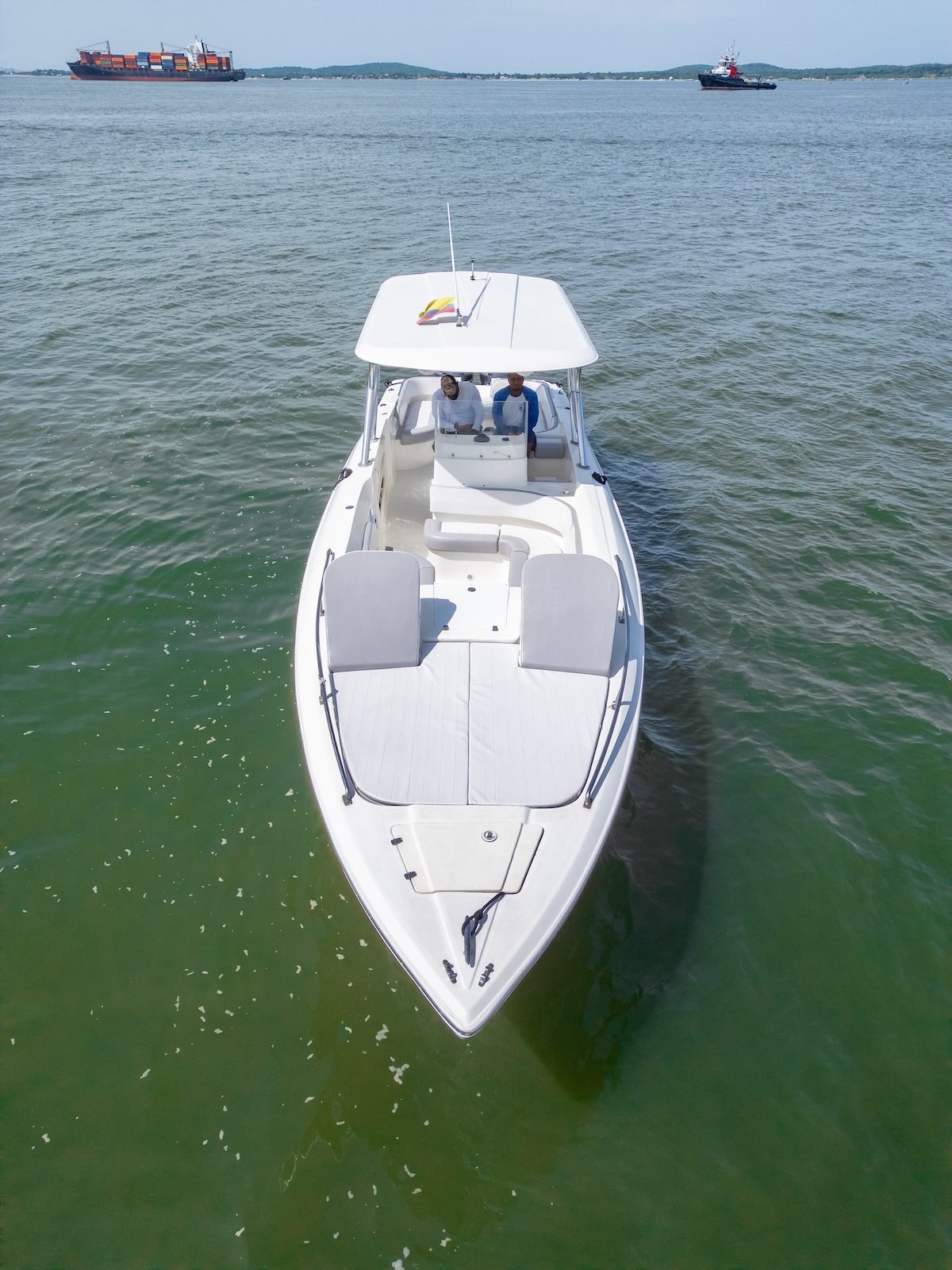 Lancha Interceptor11