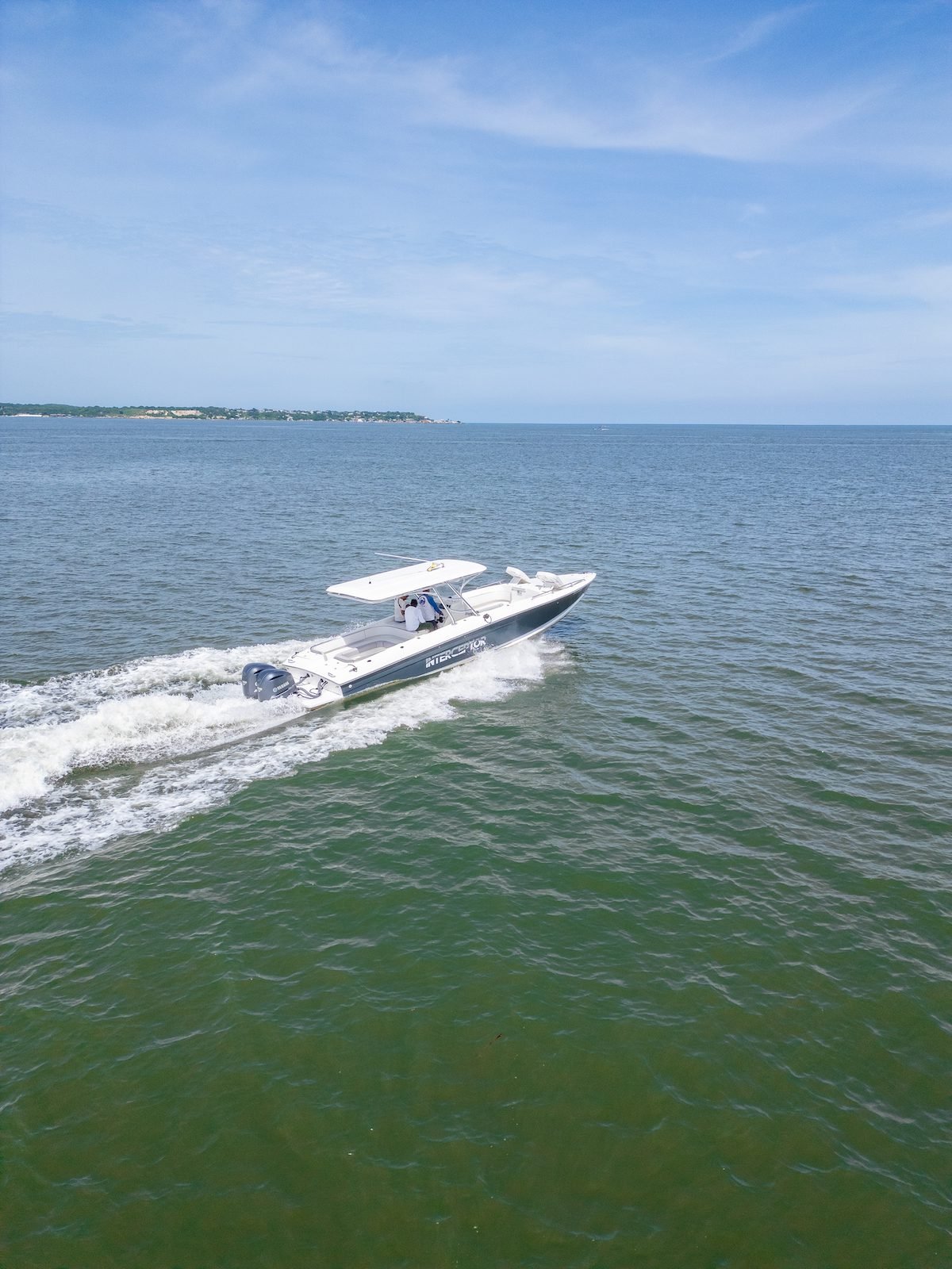 Lancha Interceptor13