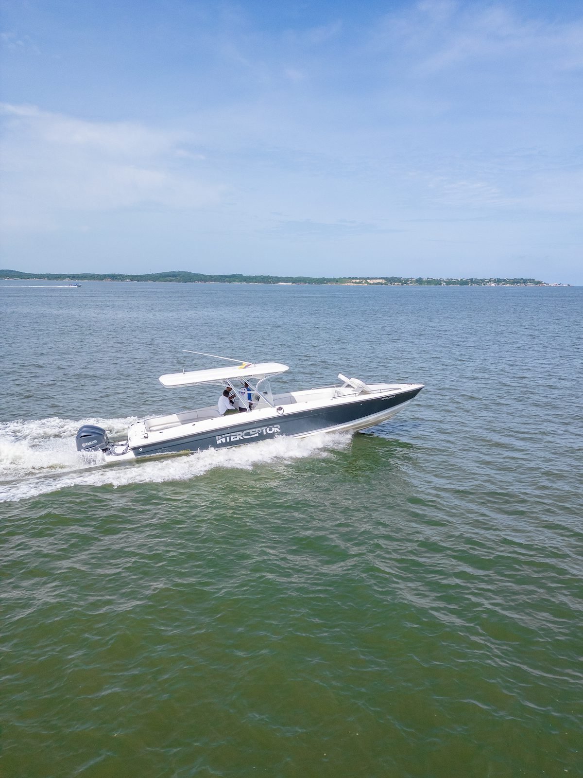 Lancha Interceptor14