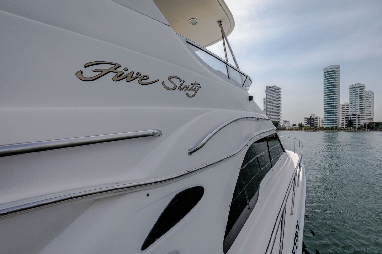 Yate Corck Trick 56 ft 17