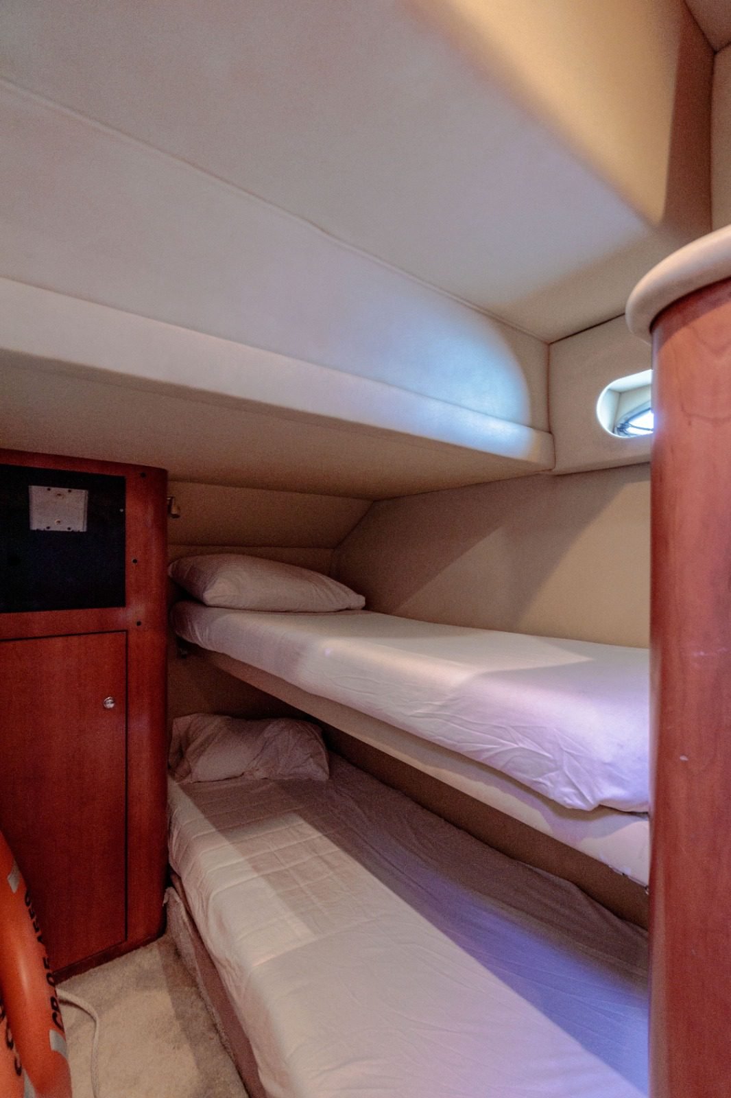 Yate Corck Trick 56 ft 25