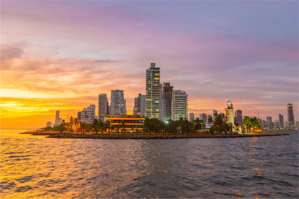 Flamante Catamaran Sunset Tour 10