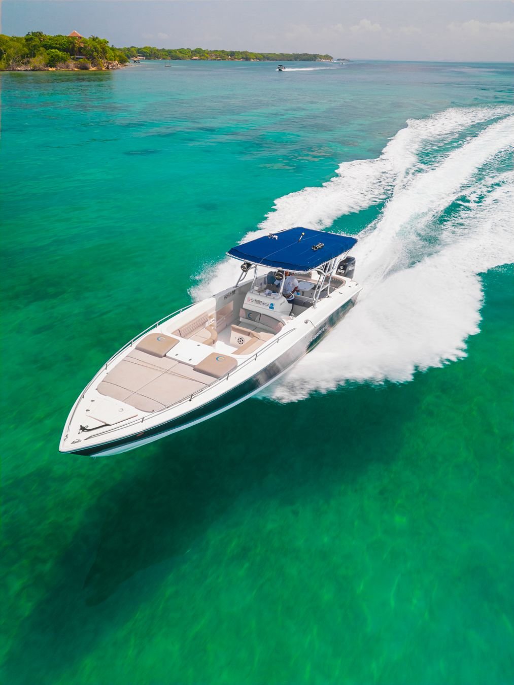 CaribbeanOne 38ft (Blue Wave)3