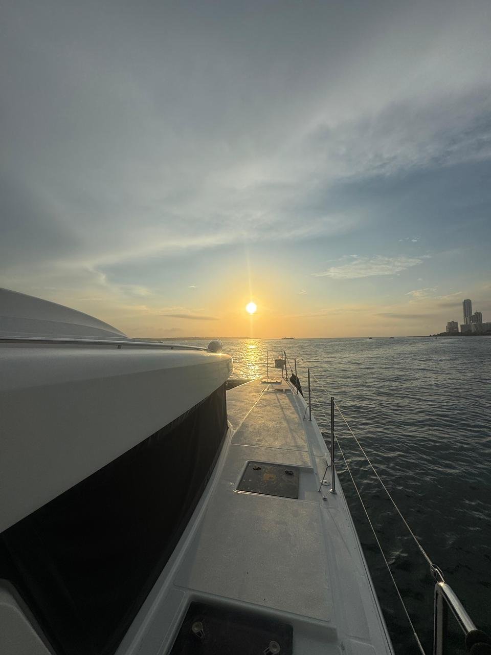 Catamaran Julieth 48ft (2)