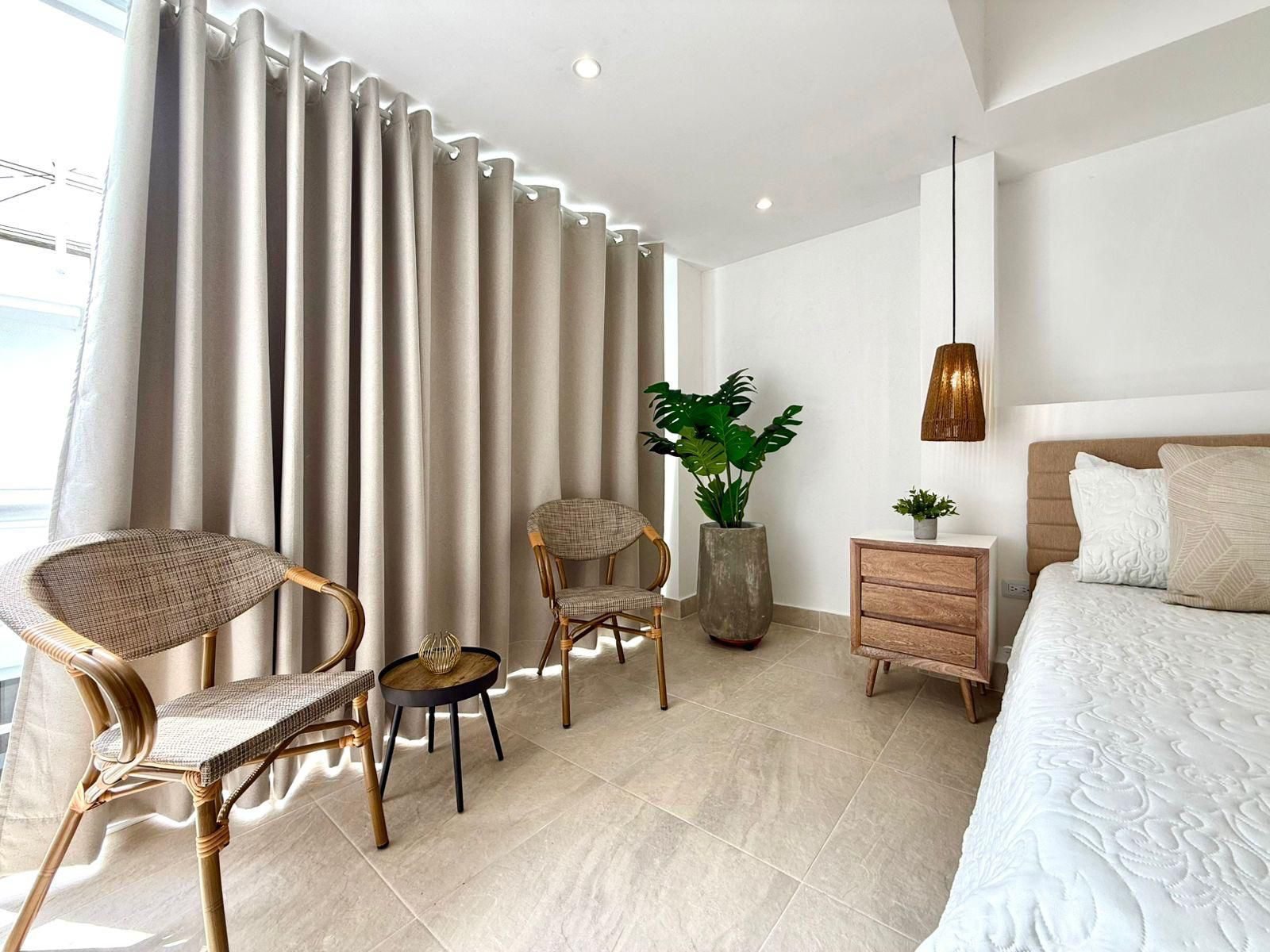 The Lantern House 10