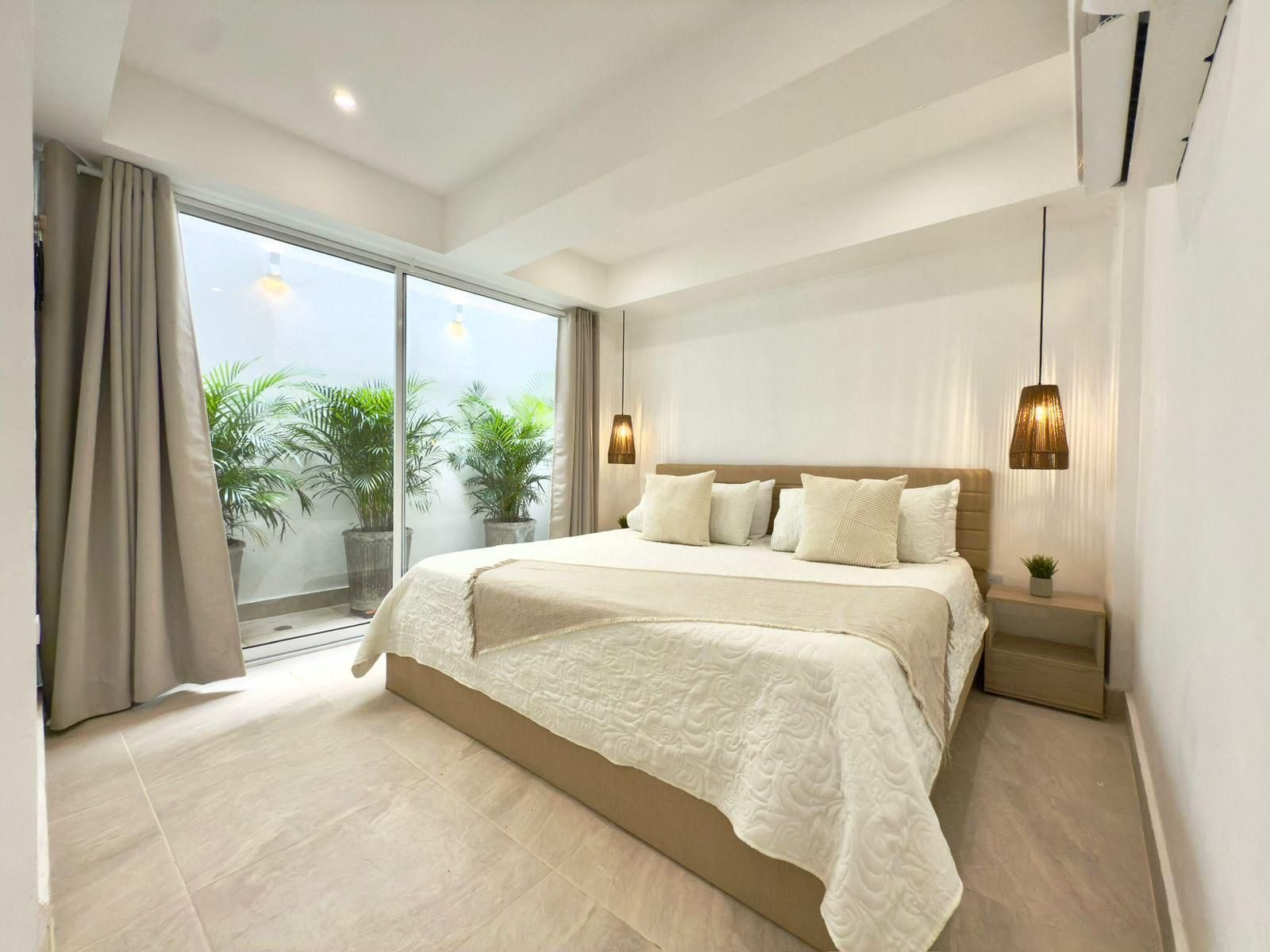 The Lantern House 13