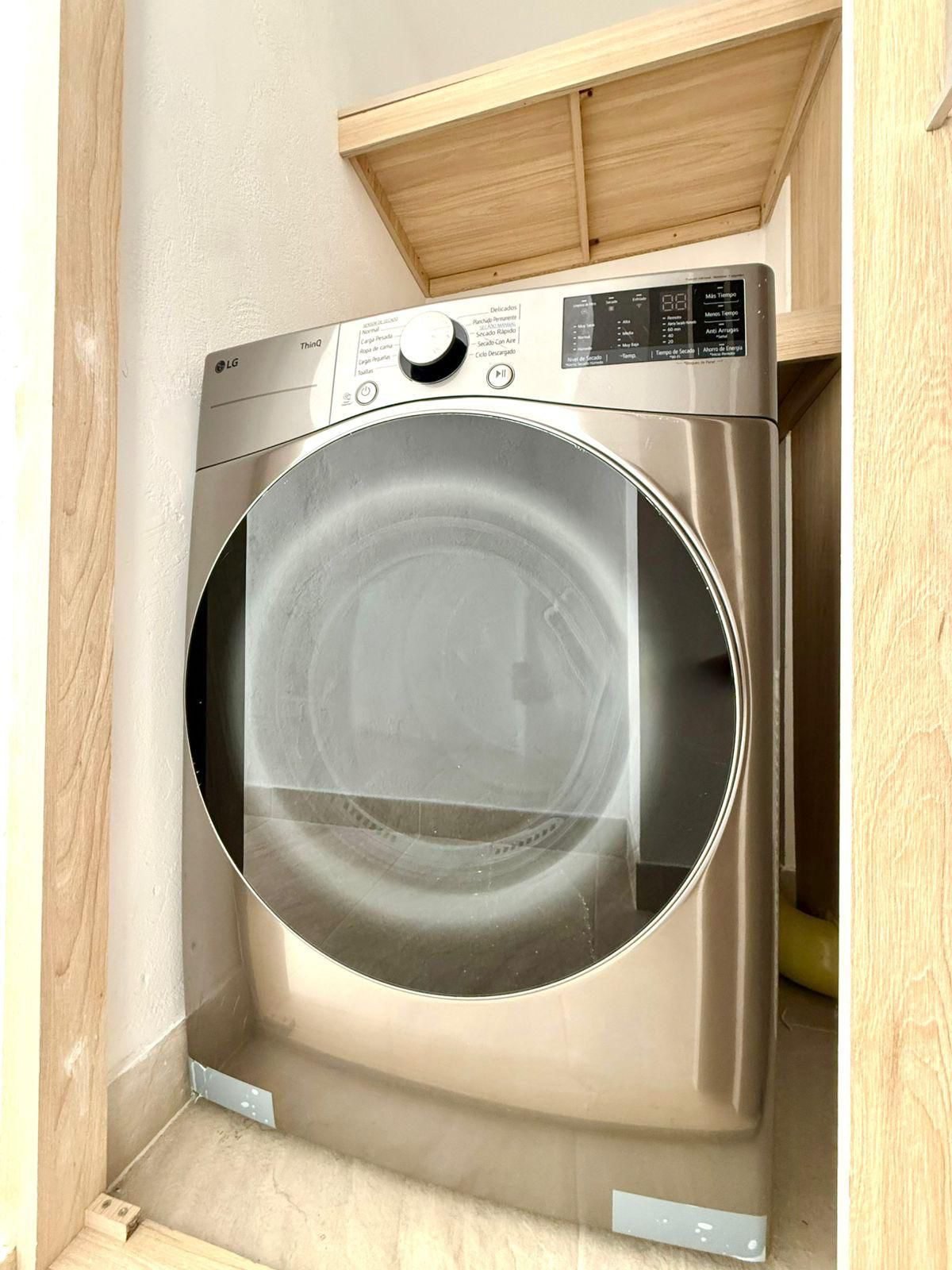 The Lantern House 14