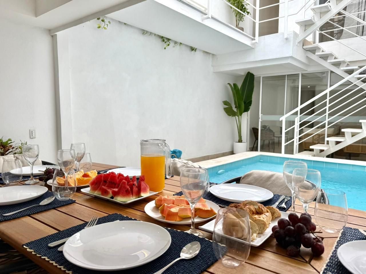 The Lantern House 17