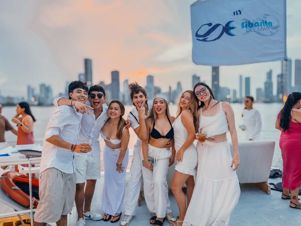 Sibarita Bay Rumba Catamaran 6