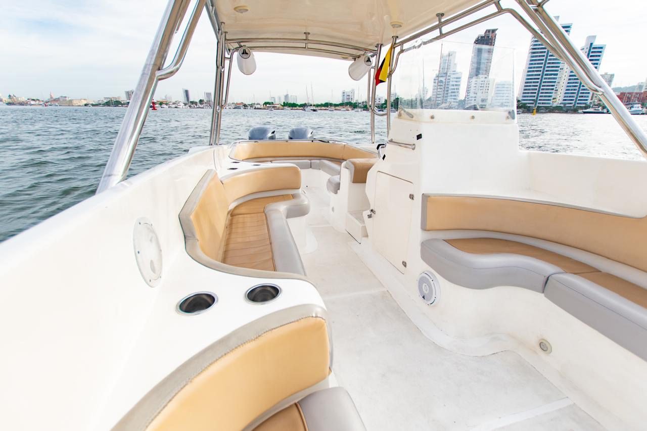 Bote Oly 42ft (Azura) 17(1)