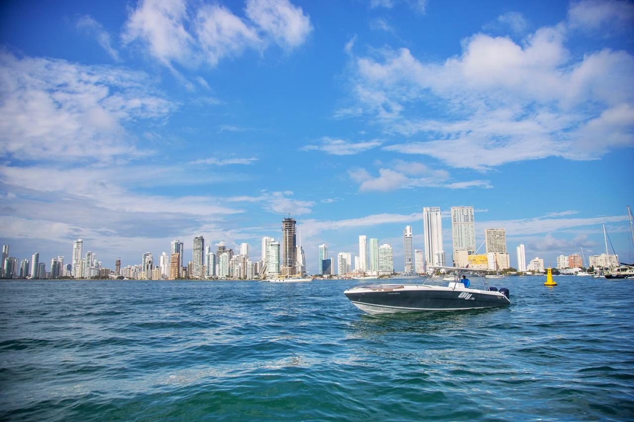 Bote Oly 42ft (Azura) 26