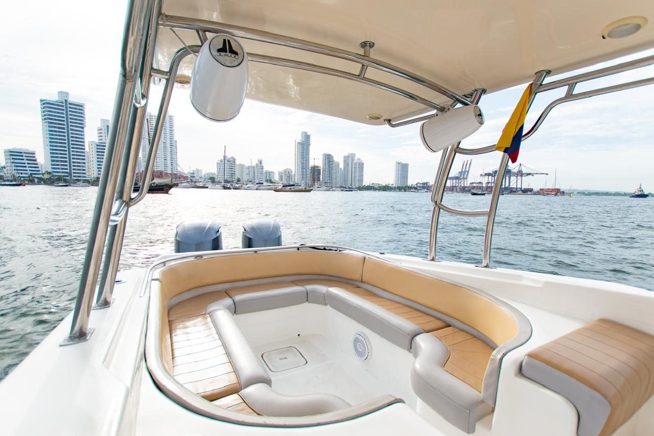 Bote Oly 42ft (Azura) 28