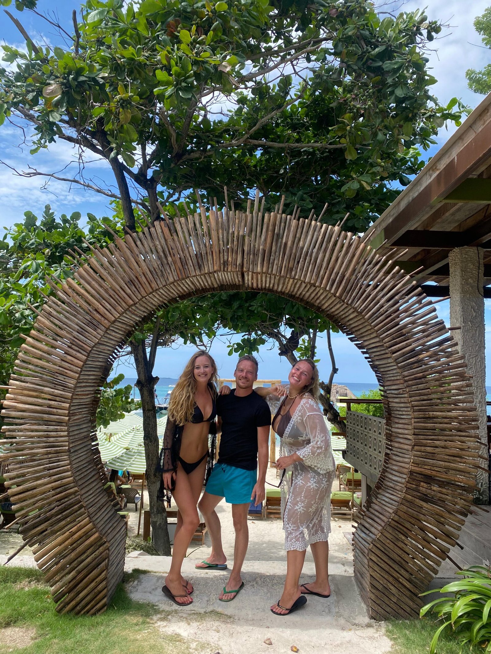 Manta Beach Club (6)