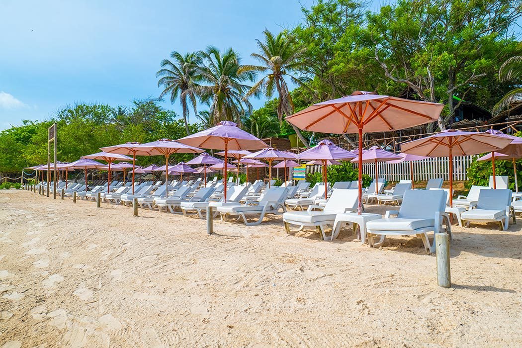 Luxury Beach Club 7